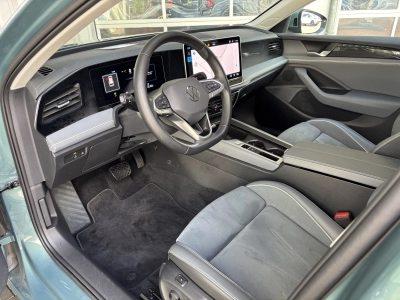 VW Passat 2.0TDI Business ACC Navi AHK Ambiente LED