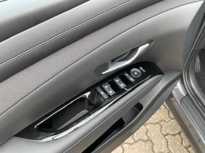 Hyundai TUCSON 1.6 T-GDI-DCT MHEV Trend, Matrix-LED,+++