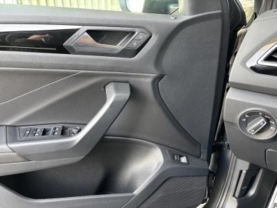 VW T-Roc 1.5 TSI DSG R-Line Easy-Open AHK 