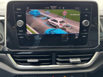 VW T-Roc 1.5 TSI DSG R-Line Easy-Open AHK 