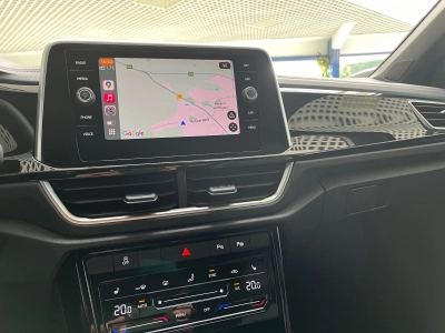 VW T-Roc R-LINE 1.5 TSI-OPF DSG IQ DRIVE, AHK