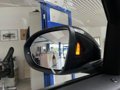 VW T-Roc R-LINE 1.5 TSI-OPF DSG IQ DRIVE, AHK