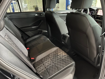 VW T-Roc R-LINE 1.5 TSI-OPF DSG IQ DRIVE, AHK