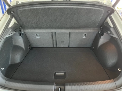 VW T-Roc STYLE 1.5 TSI-DSG, Matrix, EasyOpen, RFK