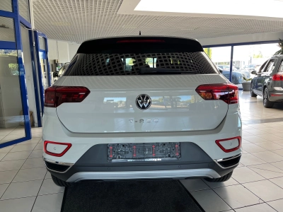 VW T-Roc STYLE 1.5 TSI-DSG, Matrix, EasyOpen, RFK