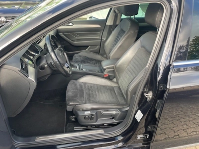 VW Passat Variant 2.0 TDI DSG Elegance,AHK,Matrix