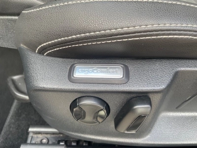 VW Passat Variant 2.0 TDI DSG Elegance,AHK,Matrix