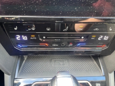VW Passat Variant 2.0 TDI DSG Elegance,AHK,Matrix