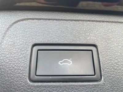 VW Passat Variant 2.0 TDI DSG Elegance,AHK,Matrix