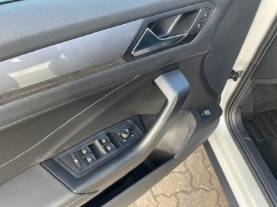 VW T-Roc STYLE 1.5 TSI-DSG, Matrix, EasyOpen, RFK