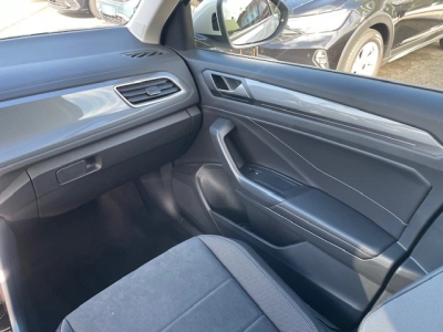 VW T-Roc STYLE 1.5 TSI-DSG, Matrix, EasyOpen, RFK