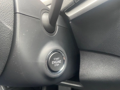 Skoda Karoq 1.5 TSI DSG+AHK+RFK+ACC+Navi+el.Heckkl.++