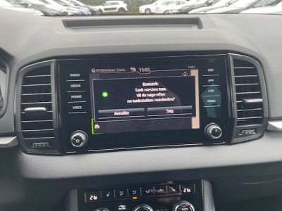 Skoda Karoq 1.5 TSI DSG+AHK+RFK+ACC+Navi+el.Heckkl.++
