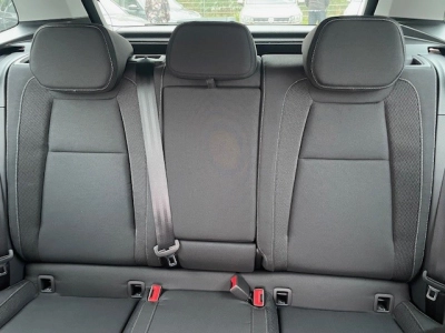 Skoda Karoq 1.5 TSI DSG+AHK+RFK+ACC+Navi+el.Heckkl.++