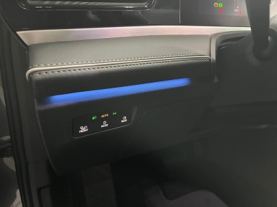 VW Passat Variant 2.0 TDI DSG Elegance,Leder,Sound