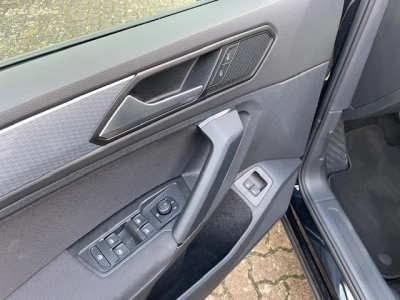 VW Tiguan 1.4 TSI Life eHybrid ACC LED NAVI FPK DAB