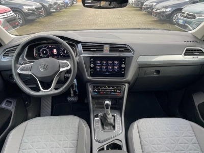 VW Tiguan 1.4 TSI Life eHybrid ACC LED NAVI FPK DAB