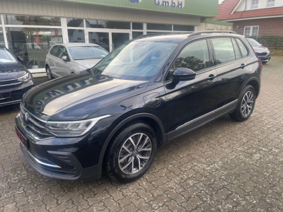 VW Tiguan 1.4 TSI Life eHybrid ACC LED NAVI FPK DAB