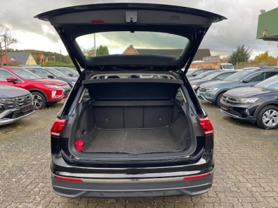 VW Tiguan 1.4 TSI Life eHybrid ACC LED NAVI FPK DAB