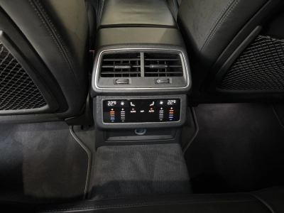 Audi A6 Avant 50 TDI quattro S-Line Ambiente Matrix