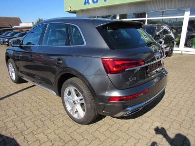 Audi Q5 S-Line 40TDI Quattro, AHK,Tour+Stadt