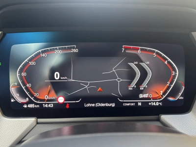 BMW 118 i Advantage Navi LED PDC Temp. + Limiter DAB