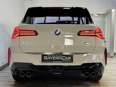 BMW X3 M50