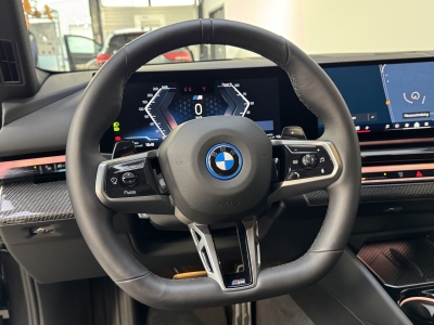 BMW 550e