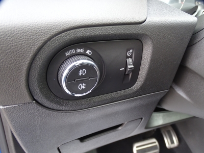 Opel Grandland X 1.6 Turbo / Innov./Automatik/LED