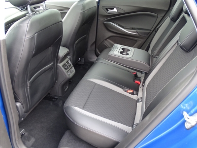 Opel Grandland X 1.6 Turbo / Innov./Automatik/LED