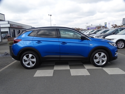 Opel Grandland X 1.6 Turbo / Innov./Automatik/LED