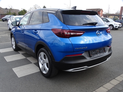 Opel Grandland X 1.6 Turbo / Innov./Automatik/LED