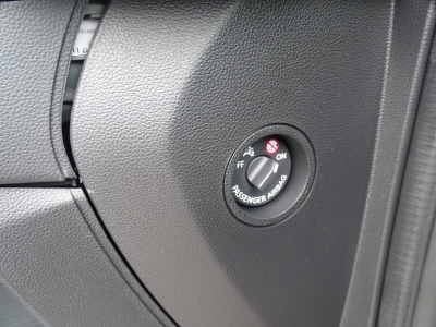 Renault Trafic 2.0 dCi L2 H1 / LED / KLIMA / 9-Sitzer  