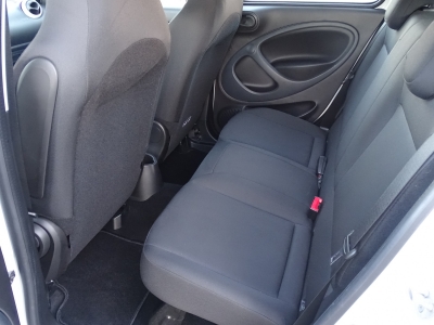 Smart Forfour electric drive/EQ/Klimaauto/TEL/ALU/SHZG