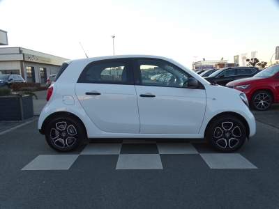 Smart Forfour electric drive/EQ/Klimaauto/TEL/ALU/SHZG