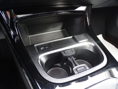 Mercedes-Benz CLA 180 Shooting Brake NAVI / PDC / SHZG / PANO