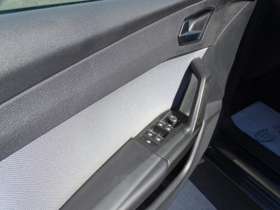 Seat Leon 1.5 TSI / Style / LED / PDC / FULL LINK 