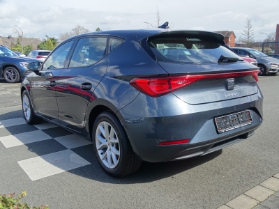 Seat Leon 1.5 TSI / Style / LED / PDC / FULL LINK 