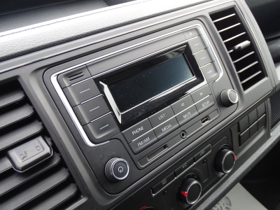 VW T6 Transporter 2.0TDI Kasten / DSG / KLIMA / PDC