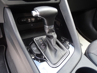 Kia Niro 1.6 Vision / HYBRID / NAVI / AUTOMATIK / 