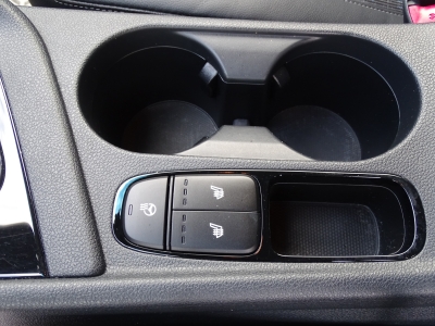 Kia Niro 1.6 Vision / HYBRID / NAVI / AUTOMATIK / 