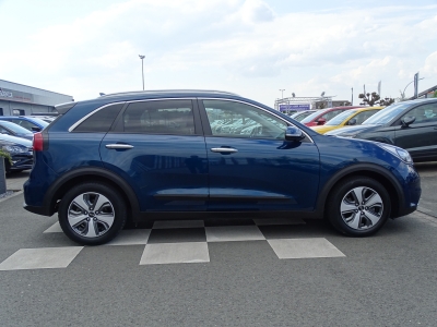 Kia Niro 1.6 Vision / HYBRID / NAVI / AUTOMATIK / 