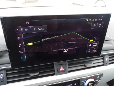 Audi A4 40TDI advanced / S-Tronic / DAB / NAVI / LED