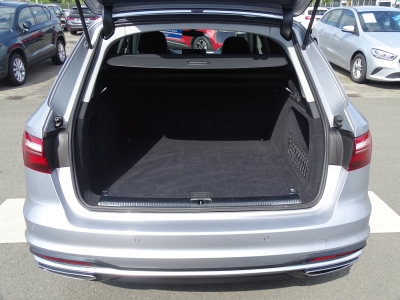 Audi A4 40TDI advanced / S-Tronic / DAB / NAVI / LED