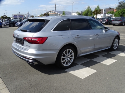 Audi A4 40TDI advanced / S-Tronic / DAB / NAVI / LED