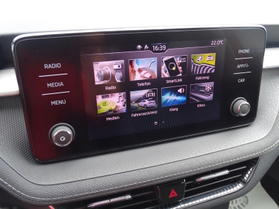 Skoda Fabia 1.0 Style*DSG*LED*DAB*SHZG*PDC*SMART LINK