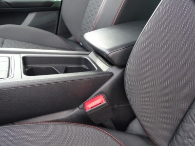 Seat Leon 1.5 TSI FR*NAVI*LED*DAB*PDC*SHZG*VIRTUAL*