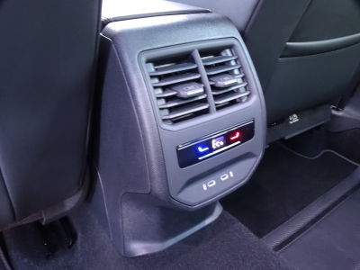 CUPRA Formentor 1.4 TSI e-HYBRID*LED*PANO*NAVI*DAB*AHK