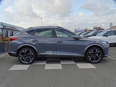 CUPRA Formentor 1.4 TSI e-HYBRID*LED*PANO*NAVI*DAB*AHK