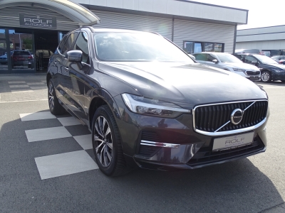 Volvo XC60 B4 CORE 2WD*LED*NAVI*RFK*GJR*4xSHZG*DAB*PDC